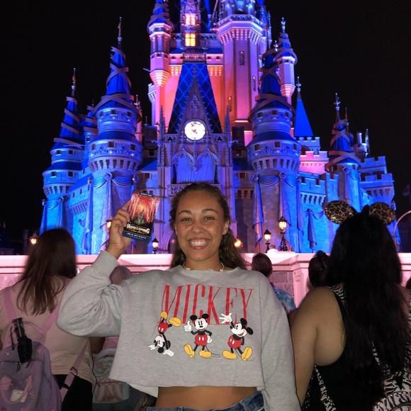 Cropped Mickey Sweater - Picture 3 of 3